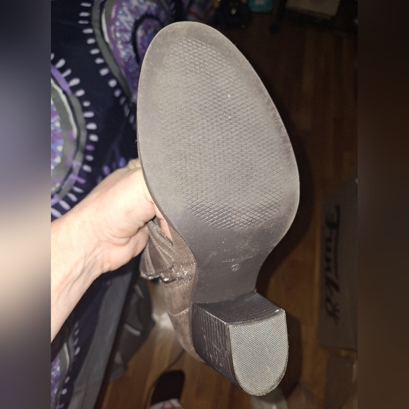 Dressbarn Women's Chocolate Ankle Booties - Picture 8 of 8